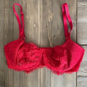 Victoria Secret Red Lace Bra 34DD